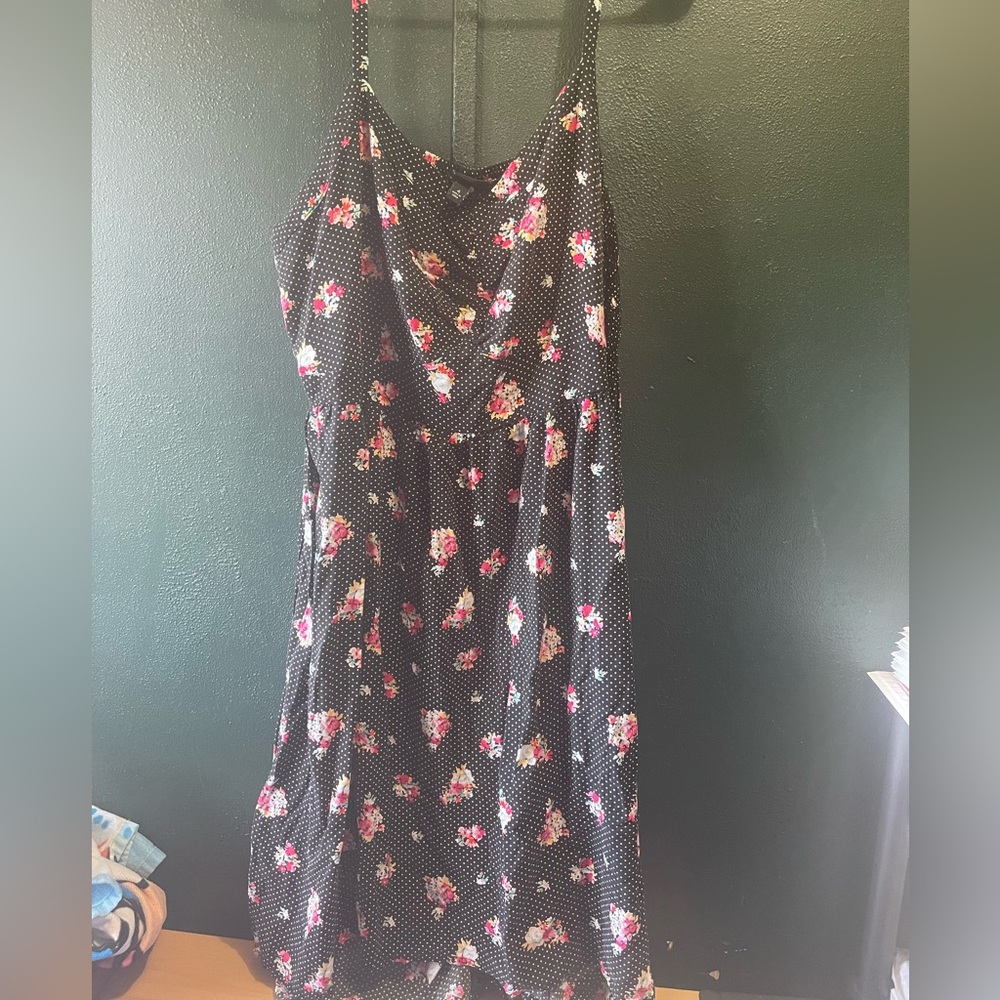 Torrid Summer Floral Dress! Size 4
